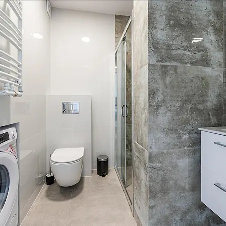 Chwarzno Xvi * غدينيا